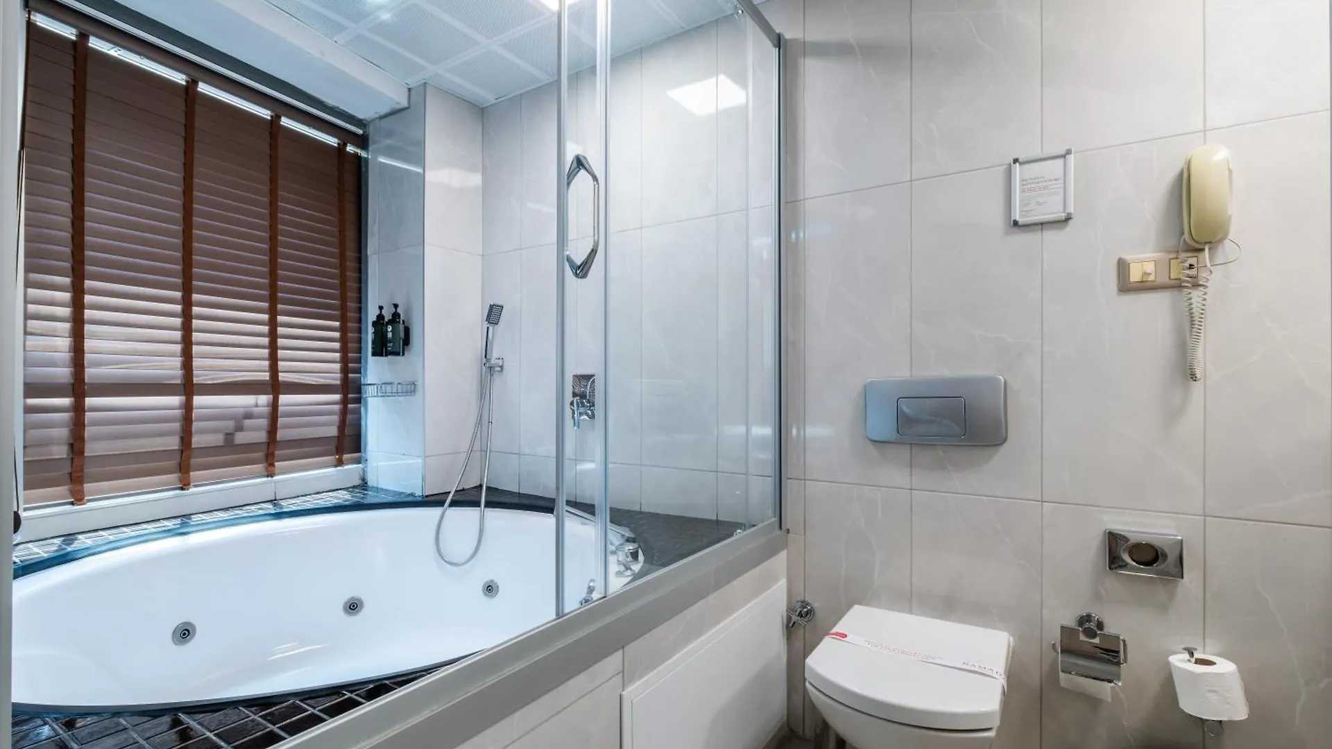 Ramada By Wyndham Ankara Hotel