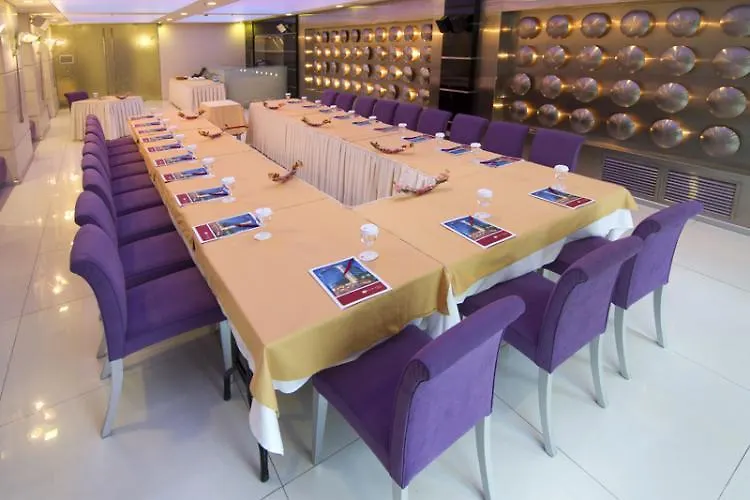 Ramada By Wyndham Ankara Hotel 4*,