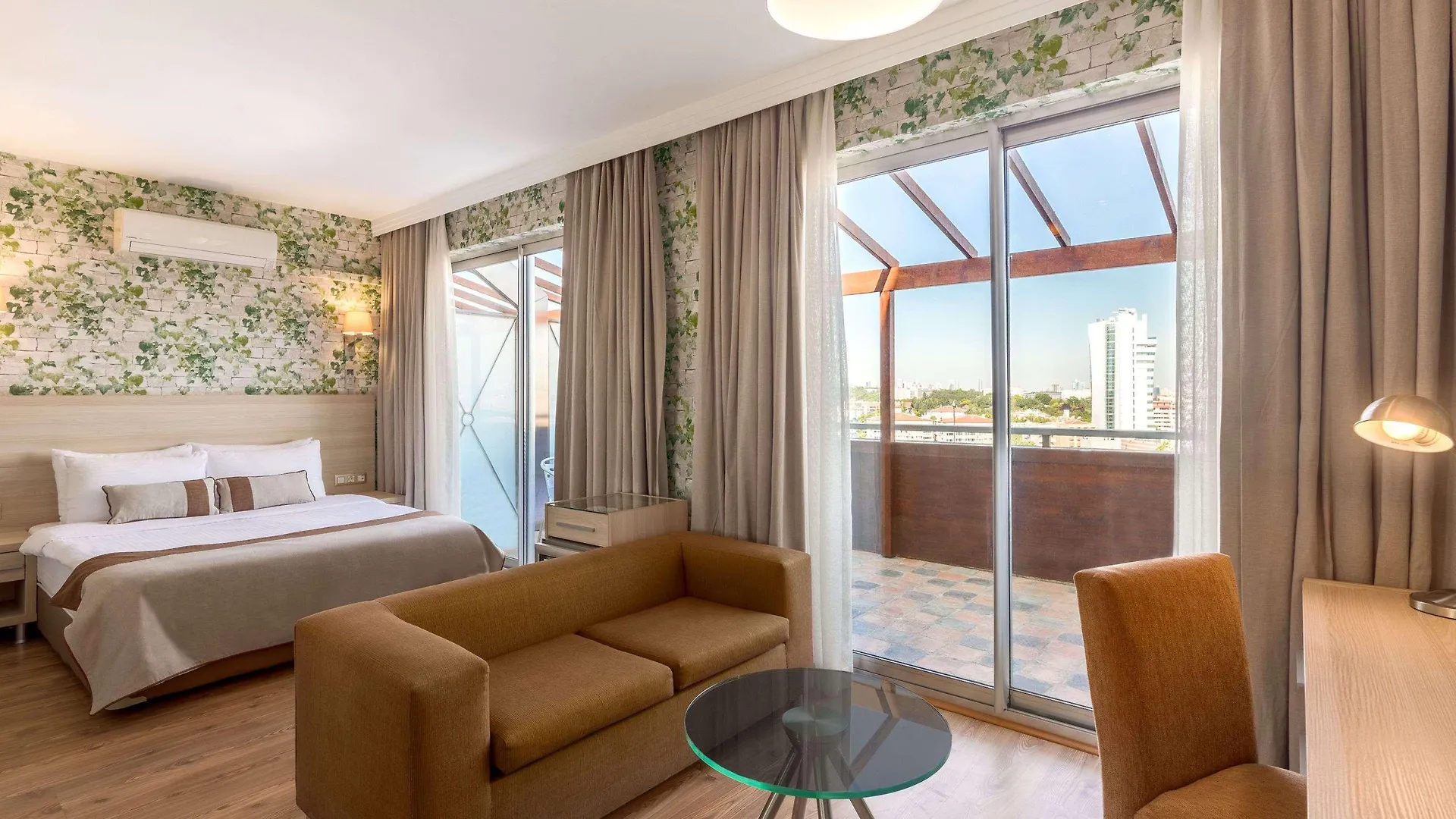 Ramada By Wyndham Ankara Hotel