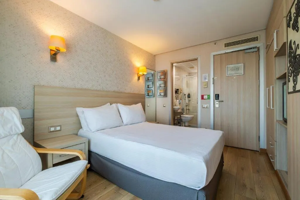 Ramada By Wyndham Ankara Hotel