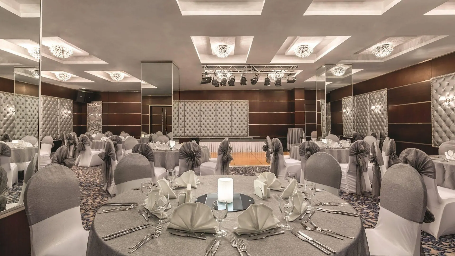 Ramada By Wyndham Ankara Hotel